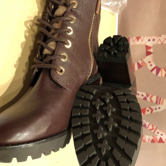 Michael Kors Bastian Lace-Up Leather Booties NEW - Picture 4 of 9